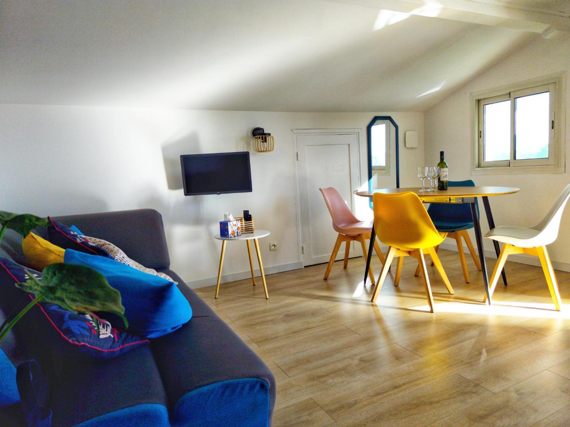 Maison Des Chenes 64 - Independant Apartment With Terrasse Boucau Εξωτερικό φωτογραφία